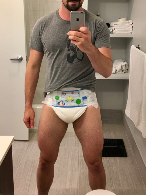 nocaldl:  Ready for Preschool!   SO HOT!