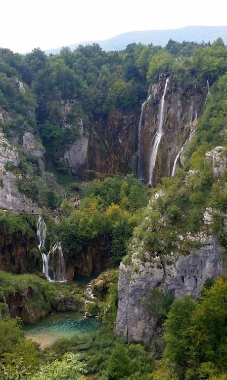 rediscoveringearth: Plitvice Lakes National Park, CroatiaMore of our amazing world