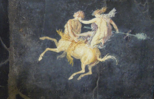 ancientcharm: The mythological beings used to fly and dancing in the wall paintings of Pompeii. 