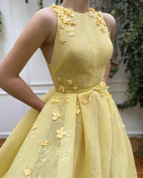 acourtofcouture