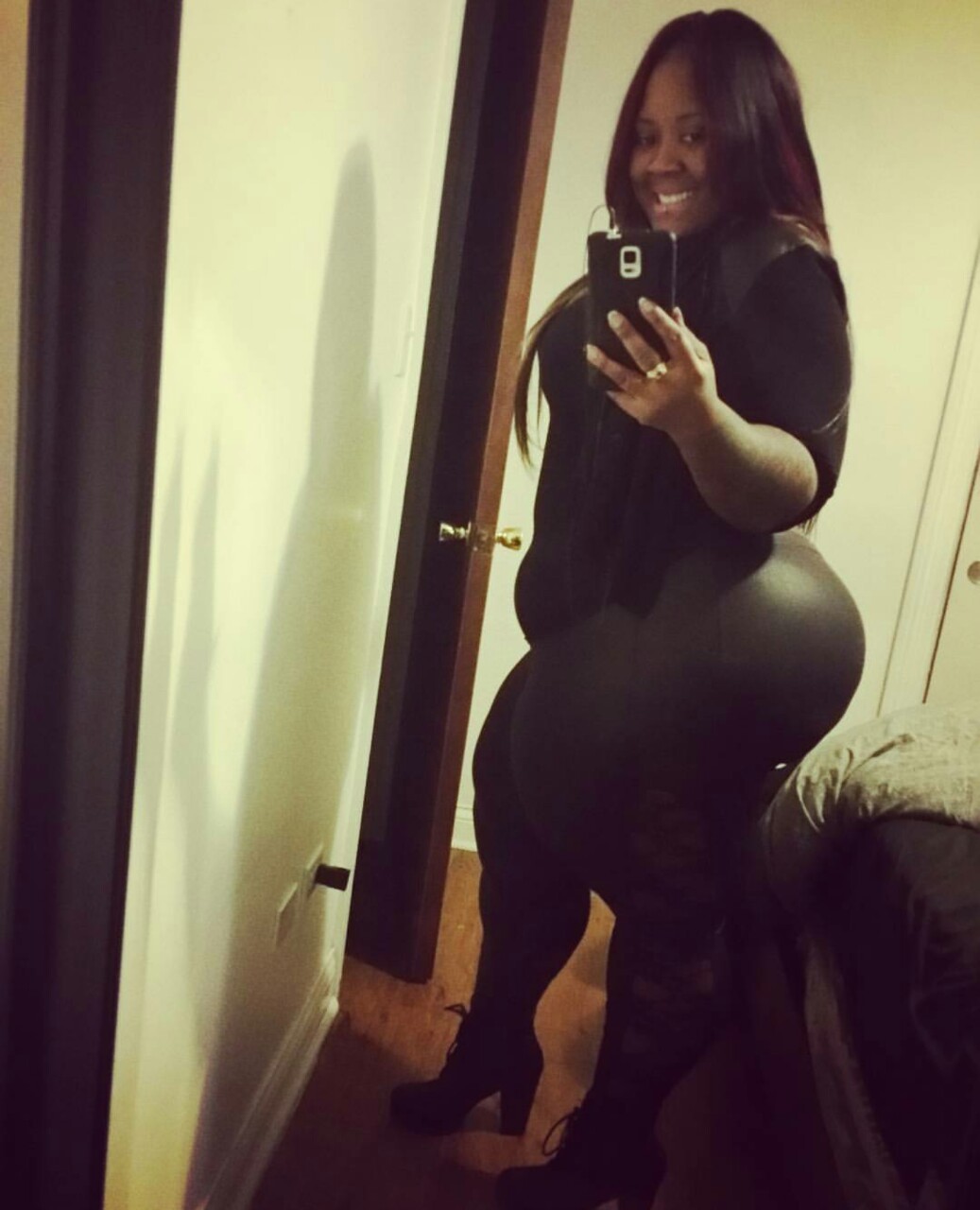 thewildassortment:  Whoa  Nnnniiiiiiicccccee n thick