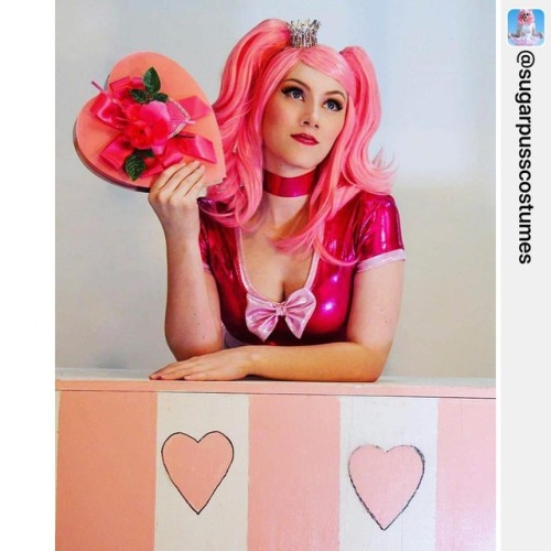 #Regram from @sugarpusscostumes featuring @taranicoleazarianPC: The Photo Owl • • • ✨Be Our Valent