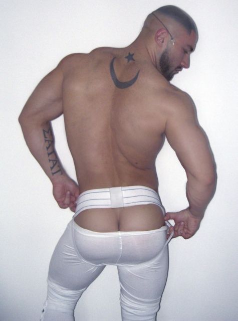 fuckyeahfrancoisagat:  francois sagat 