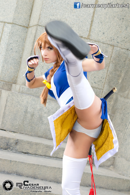 hotcosplaychicks:  Check out http://hotcosplaychicks.tumblr.com for more awesome cosplay