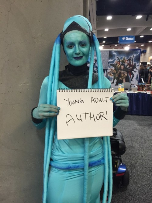 XXX buzzfeedgeeky:  18 Cosplayers Revealed Their photo