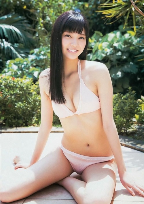 新川優愛 　モデル、アイドル。　 1993年12月28日生まれ。Yua Shinkawa. model&amp;Idol. Born on December 28, 1993.#Ja