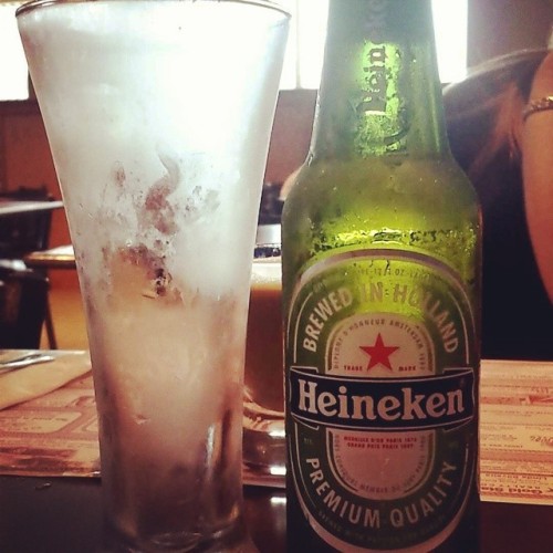 First legal beer in the United States. Need to emphasize that. Thanks mom! #21st #happy21st