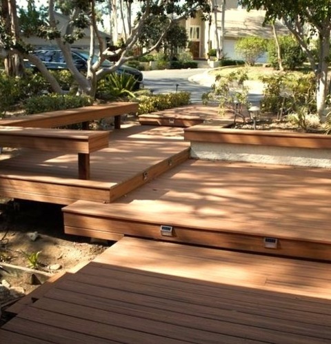 Craftsman Deck (Los Angeles)