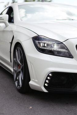 wearevanity:  Mercedes Benz CLS