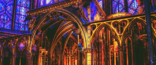 [1/?] Favorite places I have been. Sainte-Chapelle, Paris, France. Built around 1238 as a 