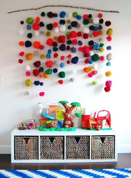 lionbrandyarn:Super cute pompom wall!