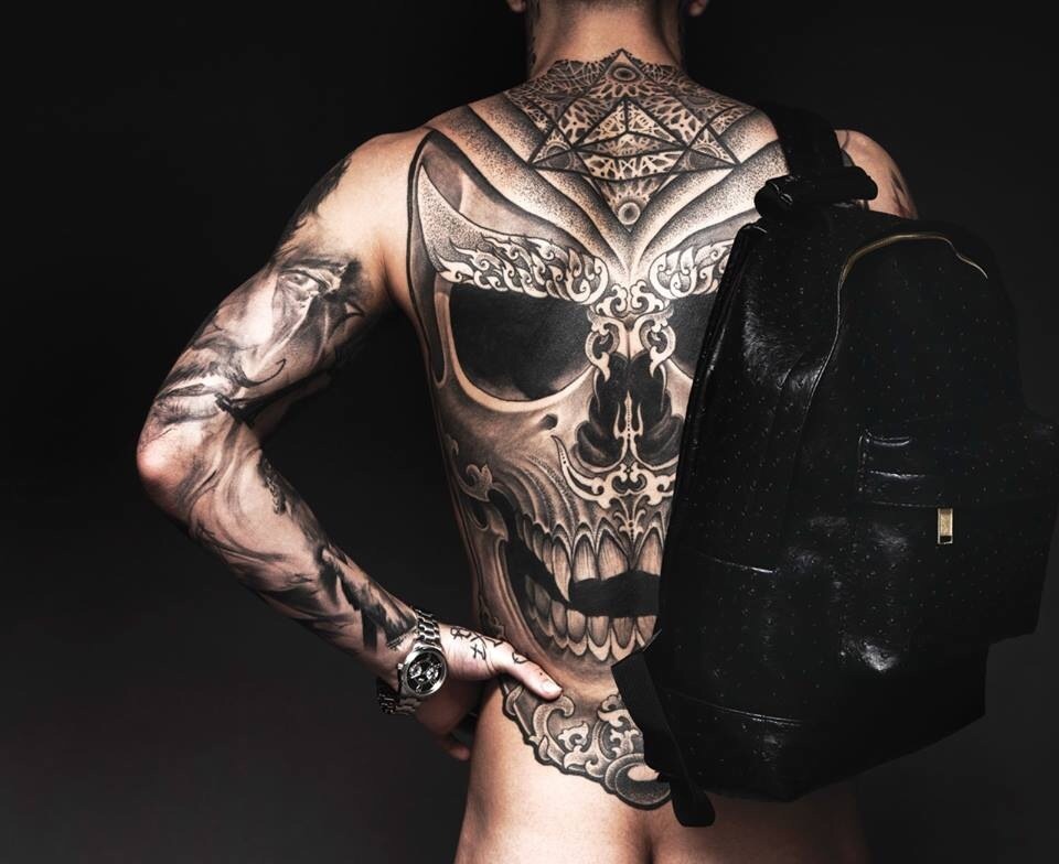 taur:  Stephen James