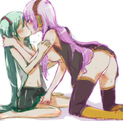 nsfw-yuri-toons:  Yuri VocaloidSource: Rule 34 Bouru