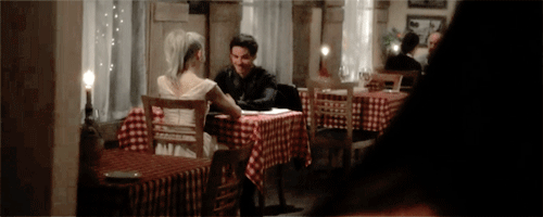 fuckyeahkillianemma:sharing table