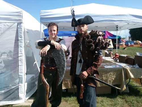 We had a great time at the Grand Haven Pirate Festival this weekend! Arend made this fantastic shoul