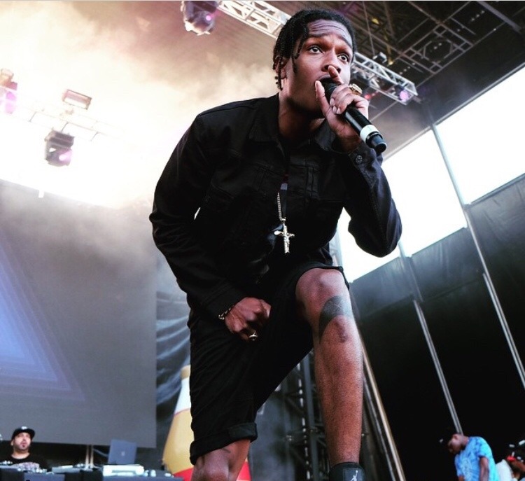 ohsodj:  A$AP Rocky performing at Roots Picnic in Philly