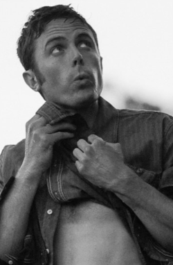 hotfamousmen:  Casey Affleck