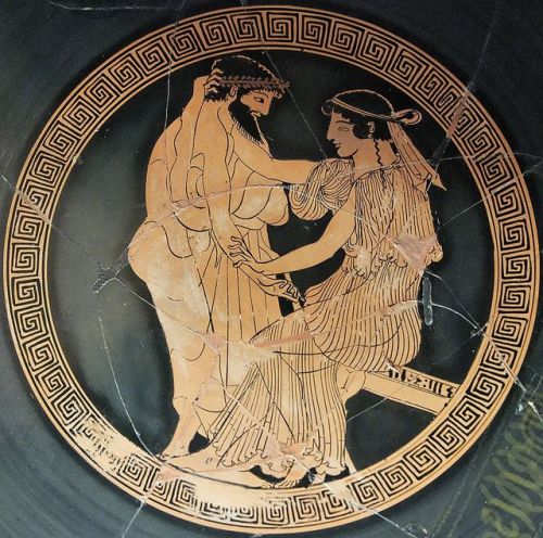 via-appia:Courtship scene on an Attic red-figure kylix, c. 480 BC