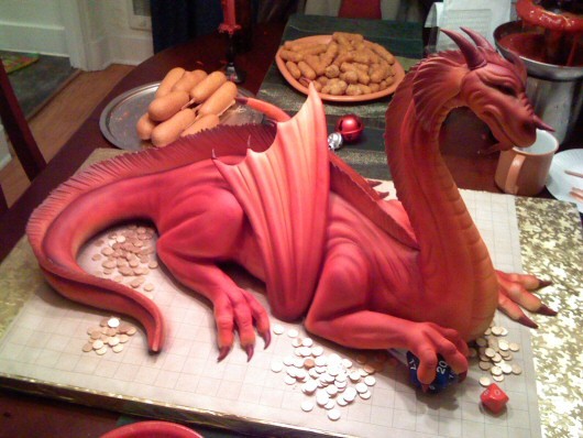 theladyoflight:  punkrockgirlmo:  Smaug, the Cake  That’s a cake? That’s a cake?