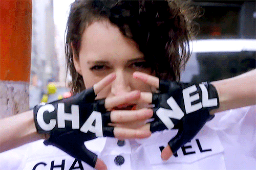 sidonielarson:Phoebe Waller-Bridge for British GQ (July 2019)
