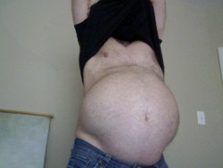 ballbellyexpandr:  Truly one well overfed