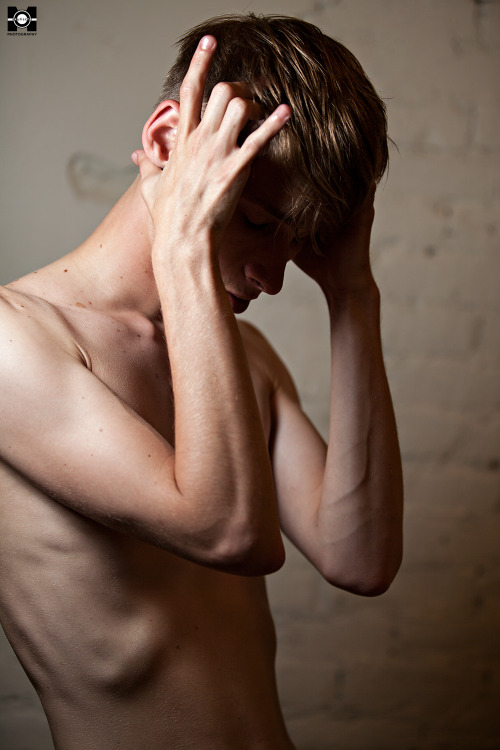 Dillon, 2016.