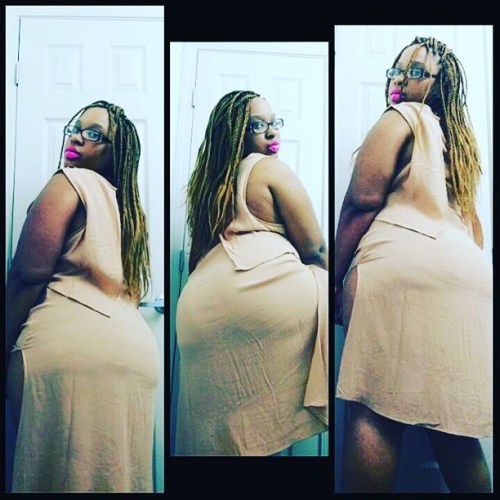 xlhipzntits:  #wagonwednesday #bigFine #allnatural #xlhipzntits #WCW @damnn_ceecee #teambigbooty #WC