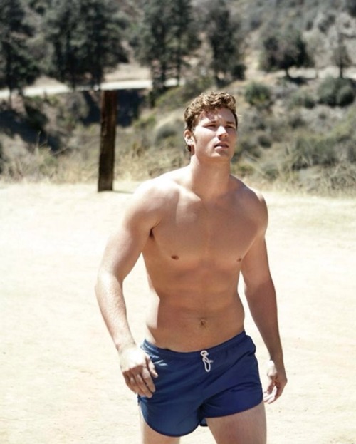 Derek Theler