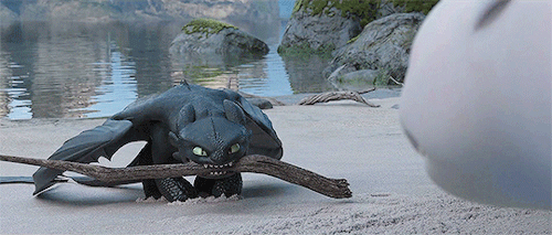 corona-the-nightcutter:redkiteslike:So this scene is gorgeous, but I’ve never quite understood Tooth