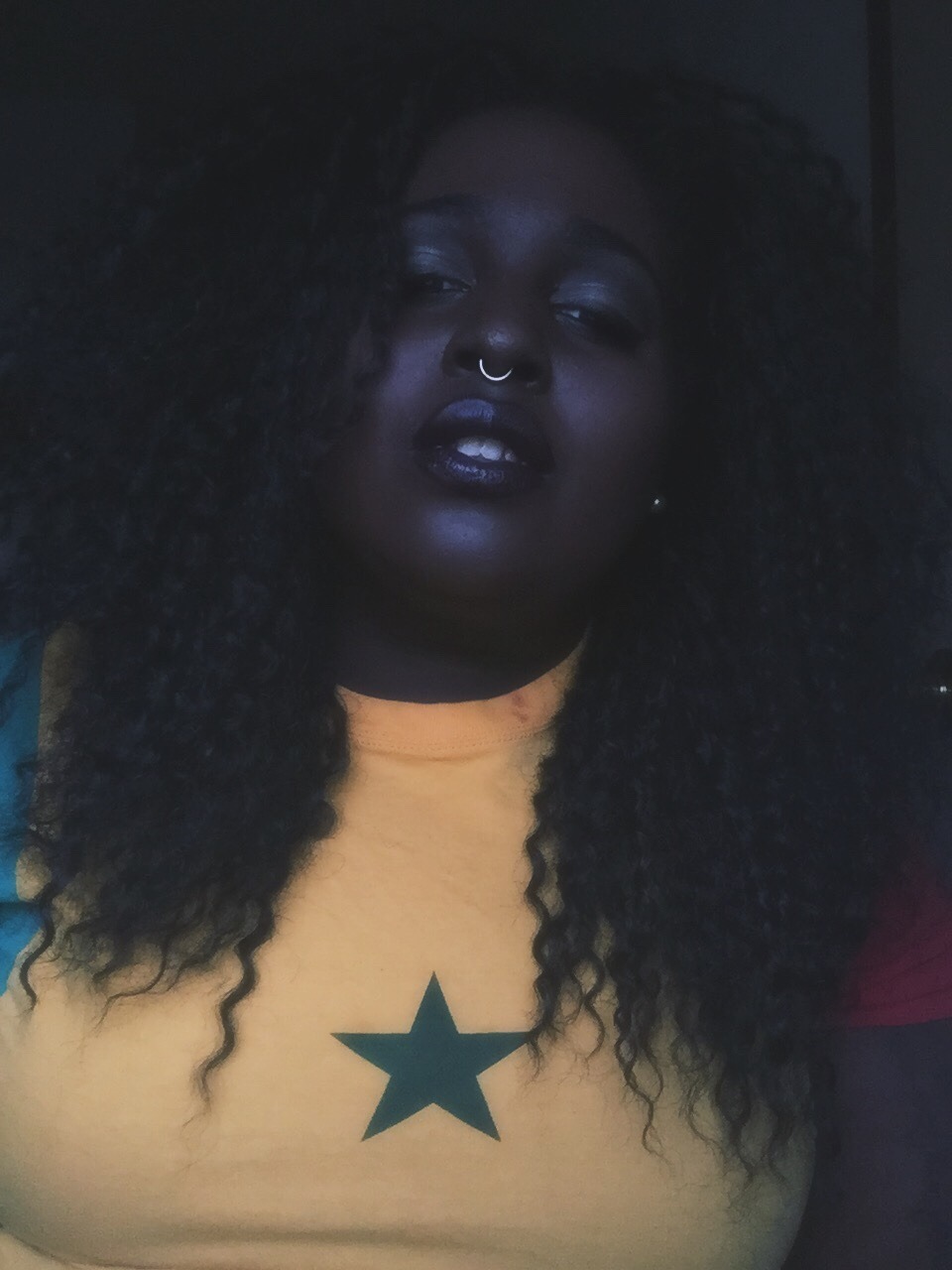 rudegyalchina:blackcooliequeenreign:I finally found my Pantone. 🌚🌑  BAE