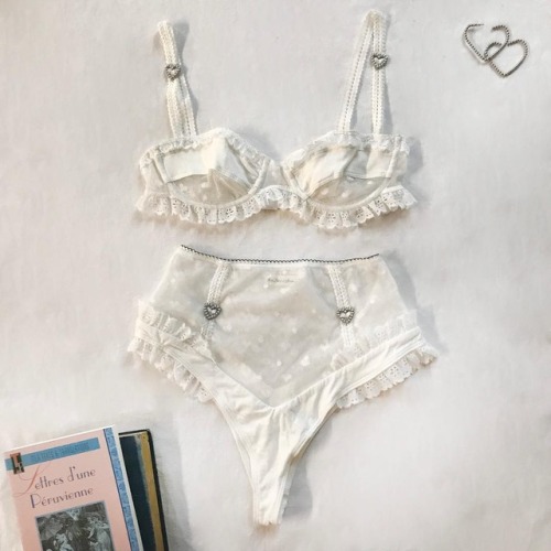 coquettefashion:White Eyelet Frill Heart Gem Lingerie Set