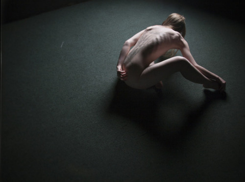 bunnyluna: piantaopiantao: Bunny Luna II Reblogs for credit! The first 3 photos were taken by @capta