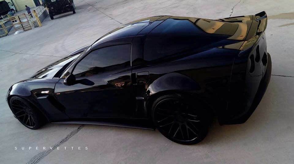 EYE CATCHER