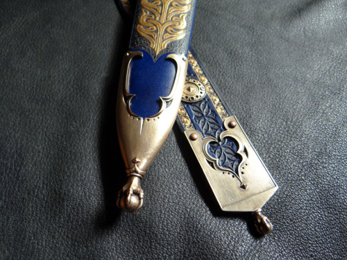  Greetings! I’d like to share my latest completed commission, a scabbard for the Vorpal sword,