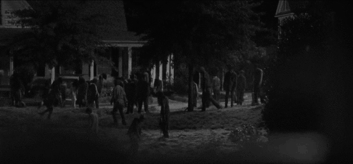 love-the-walking-dead:  ‘Please, save him’