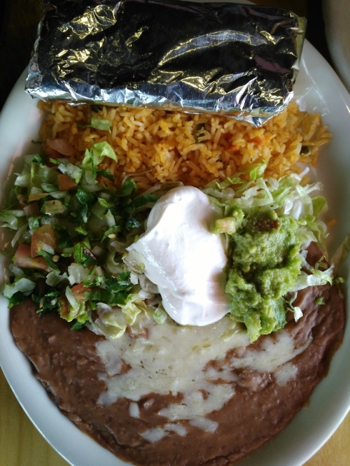 awarenessofself: Pollo Tapatio and Taco Salad