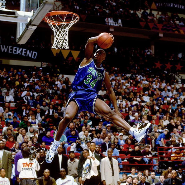The 1994 Slam Dunk Contest took place nineteen years ago today.