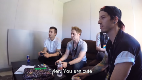 topinterviews:what’s cuter josh playing peach or josh calling peach cute or tyler calling josh as pe