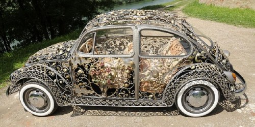 steampunktendencies:  Luxurious cars by Metal Art workshop Vrbanus  Steampunk Victorian filigree bee