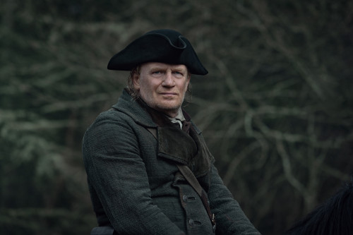 OUTLANDER season 6 finale “I Am Not Alone” airs tonight at 9pm on Starz