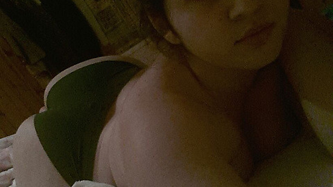 cutenudebikini:  Someone spank me(;