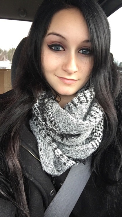 justfuckkmeupp:I️ don’t have any new nudes, so here’s my face  wow this girl is beautifu