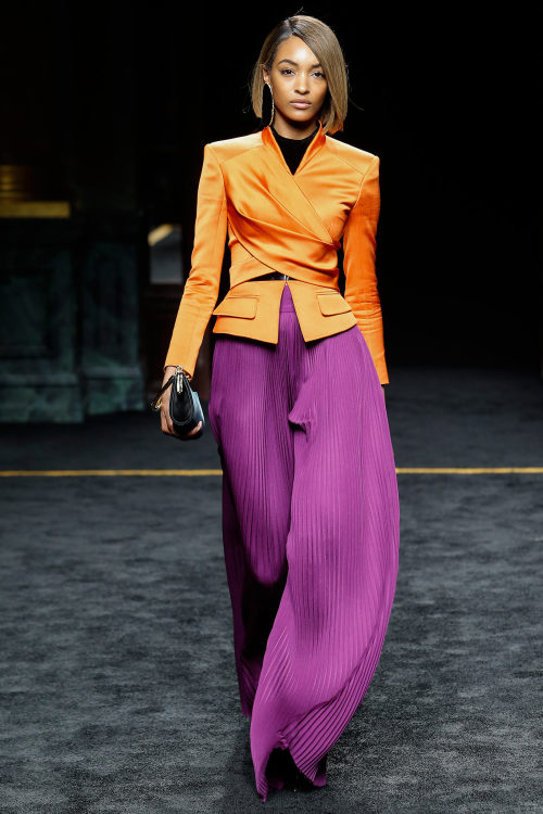 Paris Fashion Week - Days 3 &amp; 4Day 3What was exciting in Roland Mouret&rsquo;s nice wear