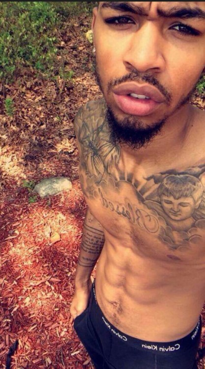 kjaxxhammer:  Sexy Monday 😘😘😘🙌💯😍👀👀