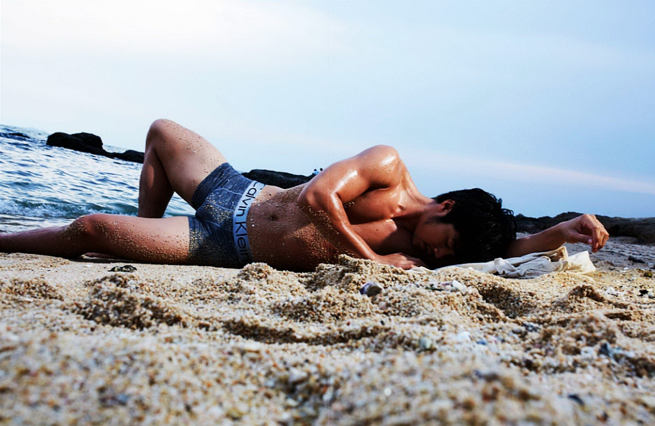 wes2men:  Jeng Mard Payak is photographed for 1st issue of Apollo magazine part 3