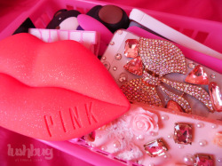 classic-bubblegum-barbie:  Pink / Girly blog ☯