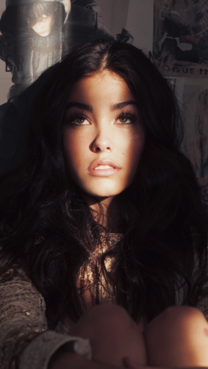 lockzinhas:    DON’T FORGET TO REBLOG/LIKE  