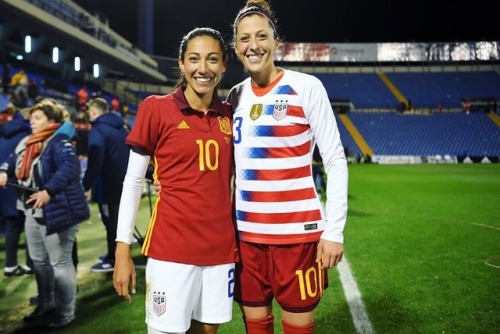 rookieforlife:christenpress: Gracias al fútbol por poner personas increíbles en mi vida.