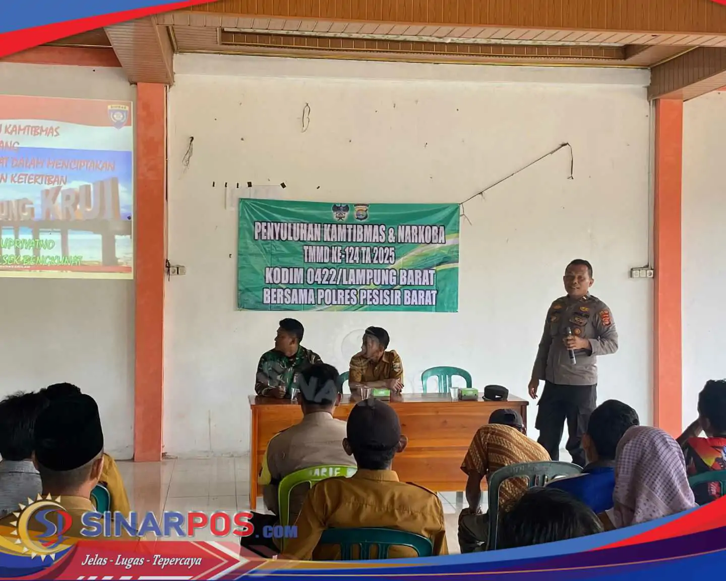 Penyuluhan Kamtibmas dan Bahaya Narkoba Warnai Kegiatan Nonfisik TMMD ke-124 Kodim 0422/Lampung Barat
