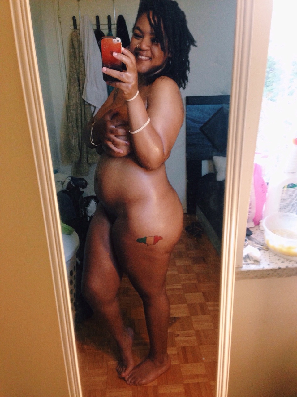 arnoldpalmerinabklynfridge:  openingsegment:  17 weeks with my seed and I am feeling